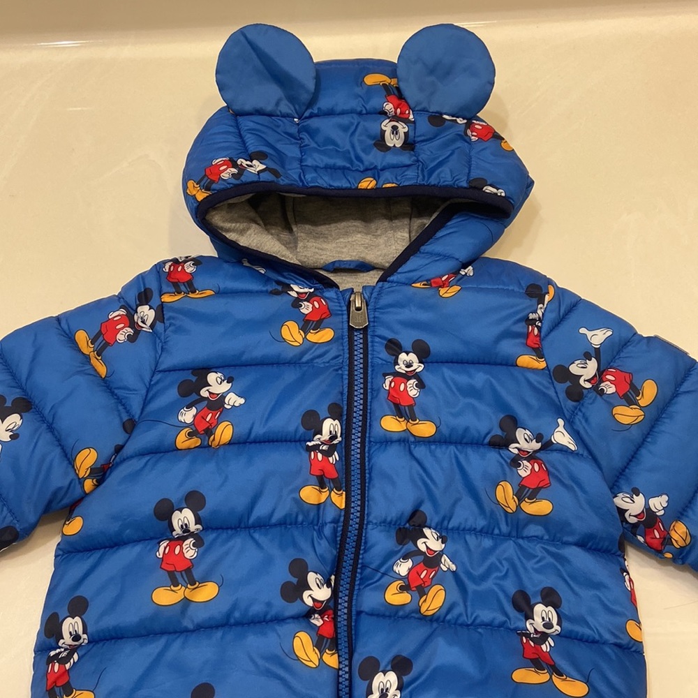 Mickey Disney Baby X Baby Gap Puff Jacket size 18-24 months